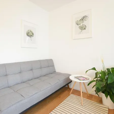 Apartamento Peaceful Studio Near Center