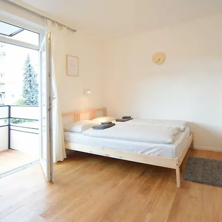 Apartamento Peaceful Studio Near Center
